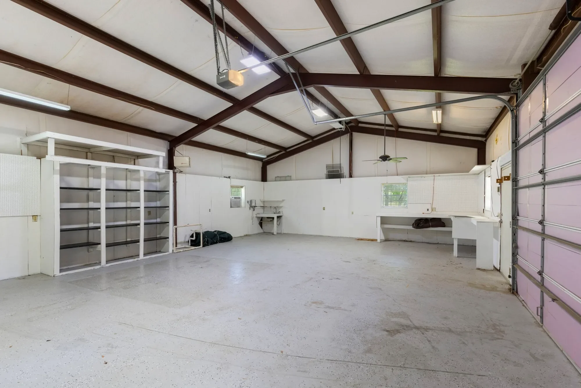 132 Lyndsey Drive, Montgomery, TX 77316, Montgomery, Texas, United States. - Photo 16