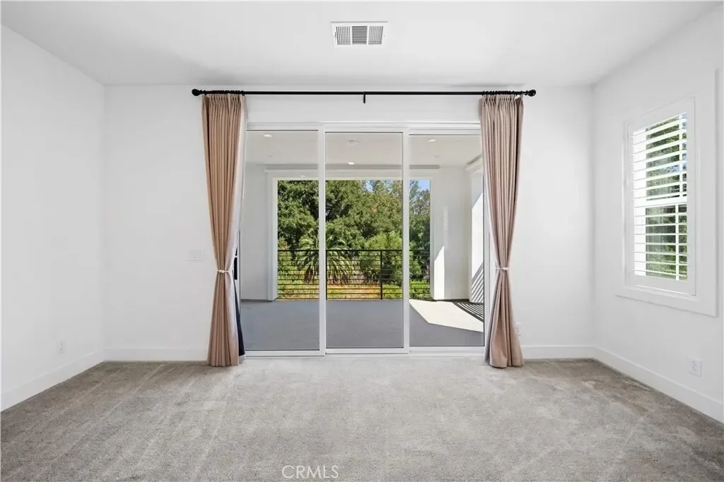 360 Riverbend, Lake Forest, California, United States. - Photo 25