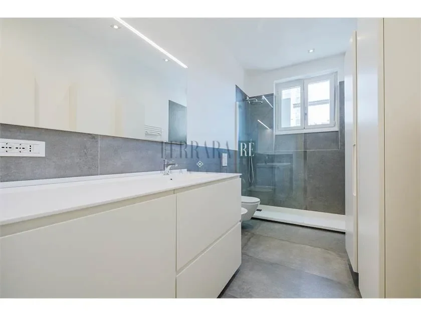 Gallery photo 4