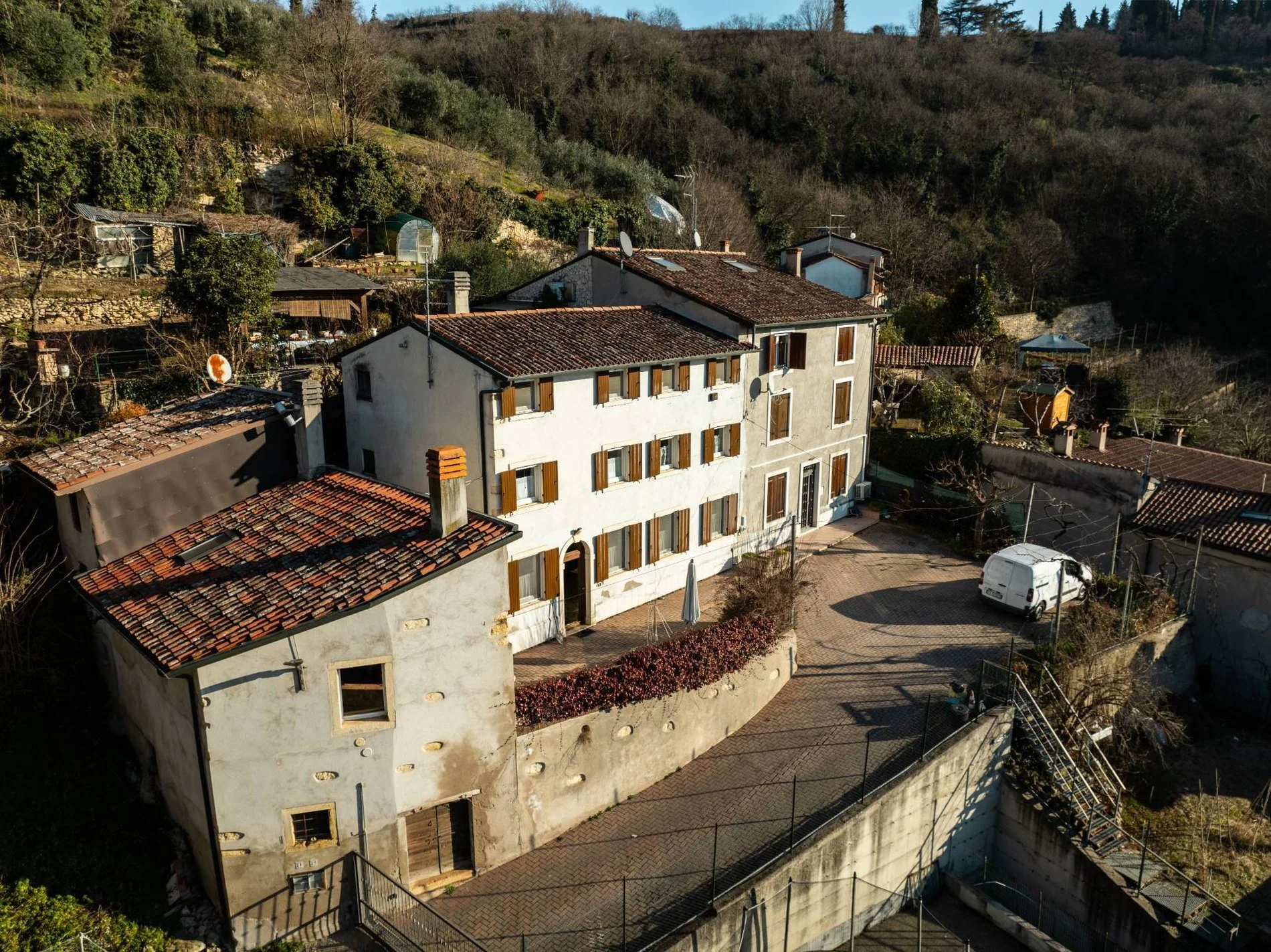 Via Adolfo Mattielli Pittore, Soave, Veneto, Italy. - Photo 7