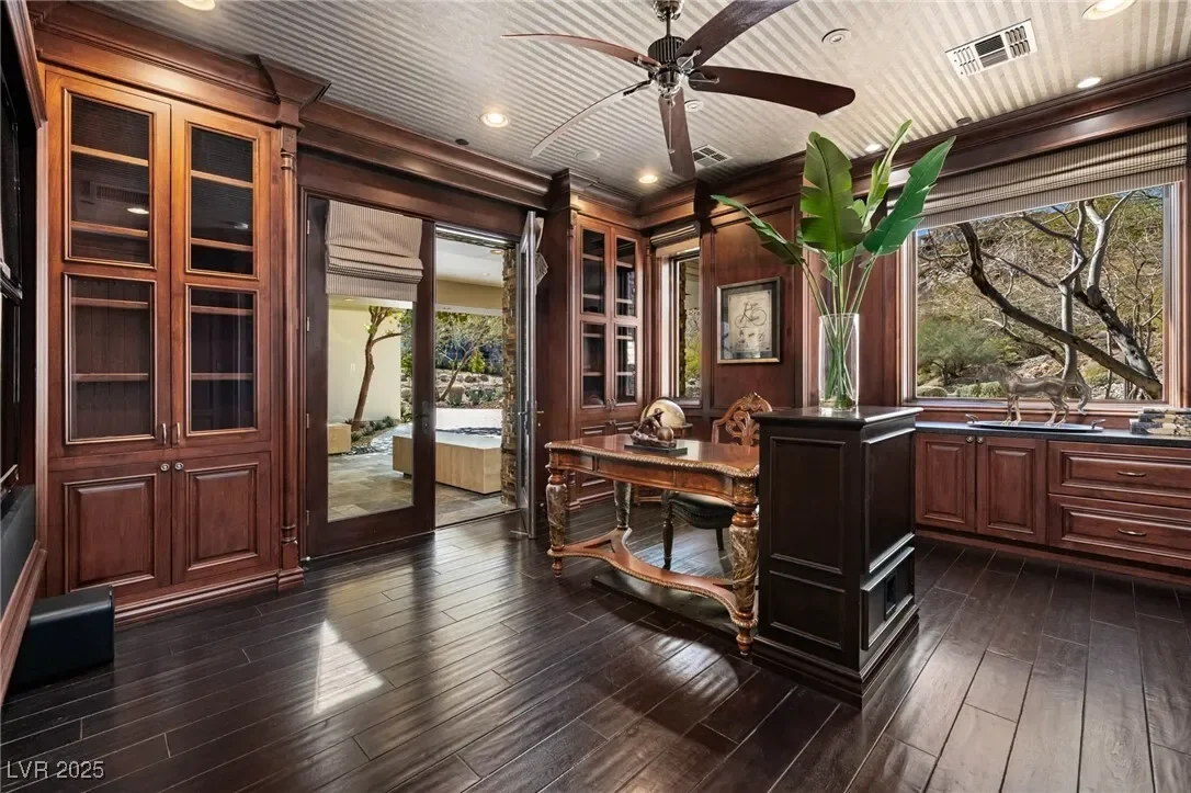 64 Promontory Ridge Drive, Las Vegas, Nevada, United States. - Photo 35