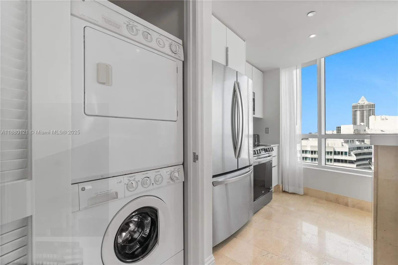 4401 Collins Ave 1703, Miami Beach, Florida, United States. - Photo 23