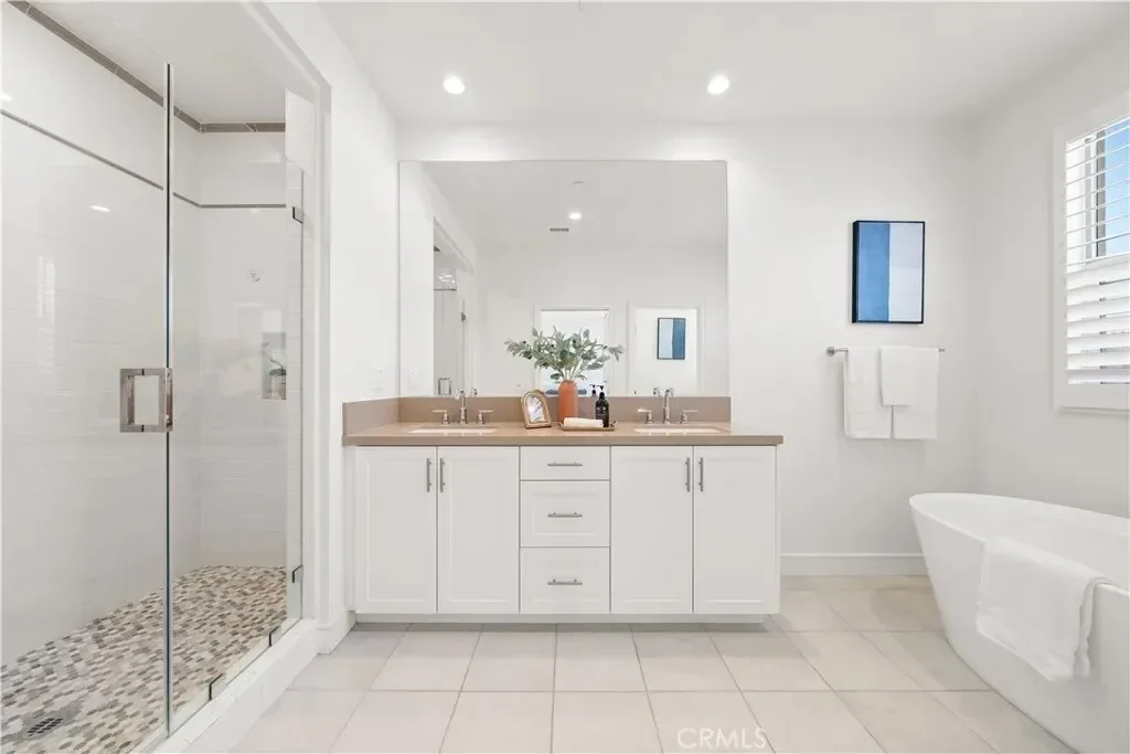 121 Tall Reed, Irvine, California, United States. - Photo 28