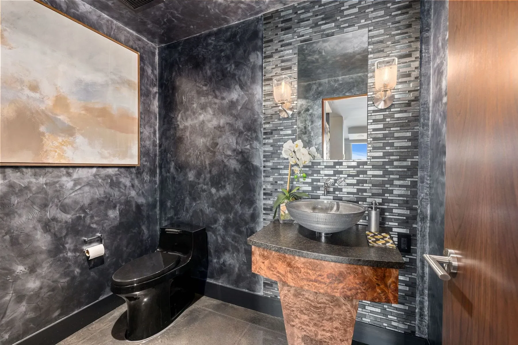 111 W Highland Dr Unit #9E & 9W, 1C , Seattle, WA 98119, Seattle, Washington, United States. - Photo 28