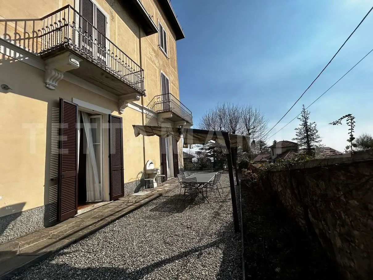 Brunate, Lombardy, Italy. - Photo 1