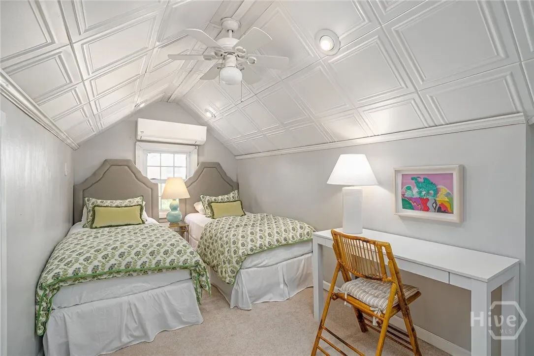 520 E 53rd Street, Savannah, Georgia, United States. - Photo 14
