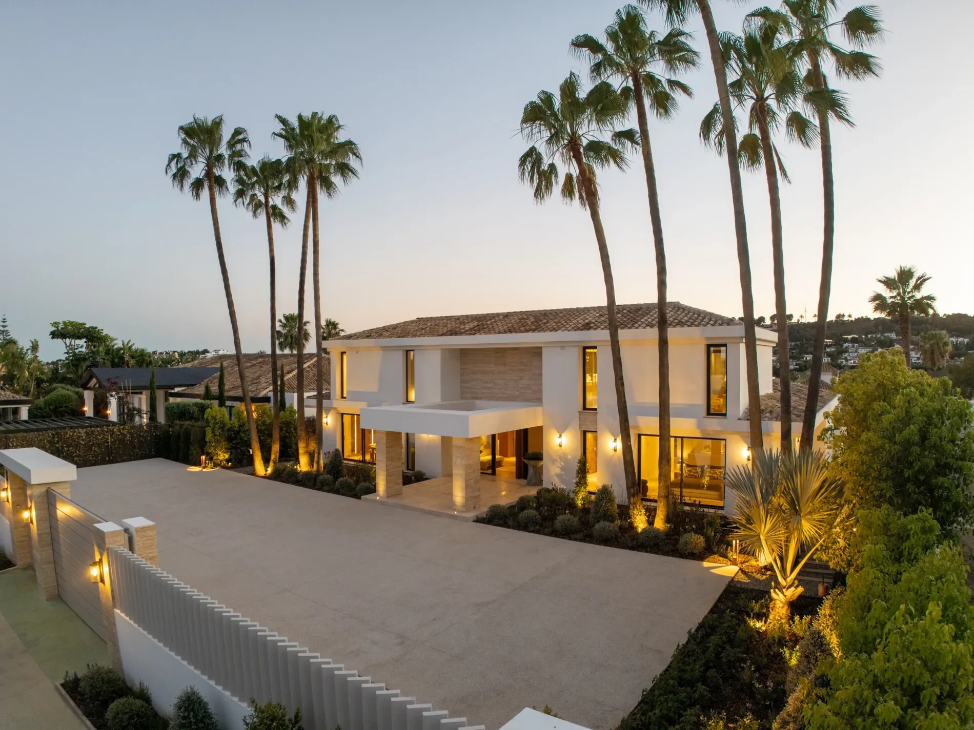 Nueva Andalucía, 29660 Marbella, Málaga, Spain, Puerto Banus, Marbella, Spain. - Photo 33