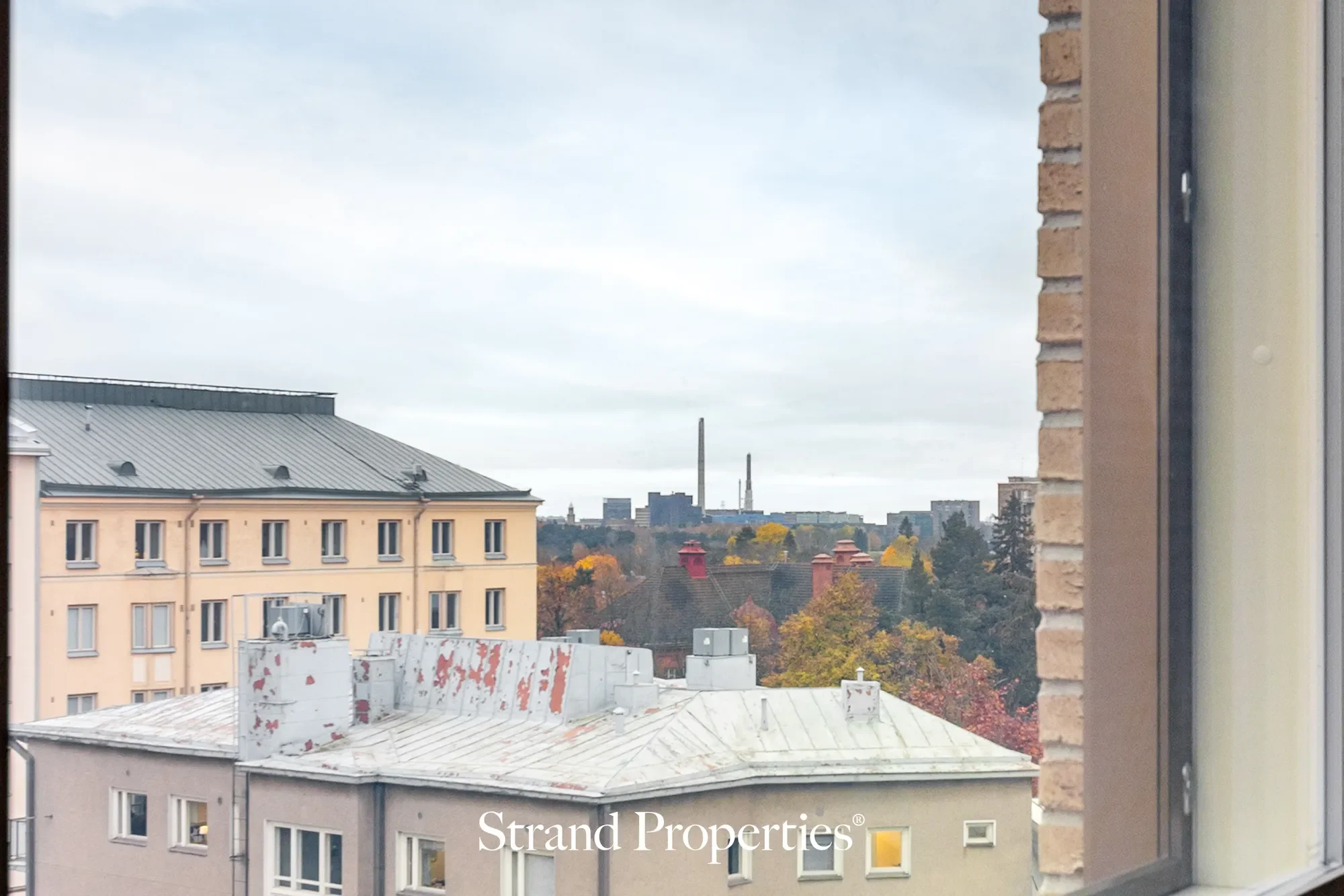 Exterior photo 3