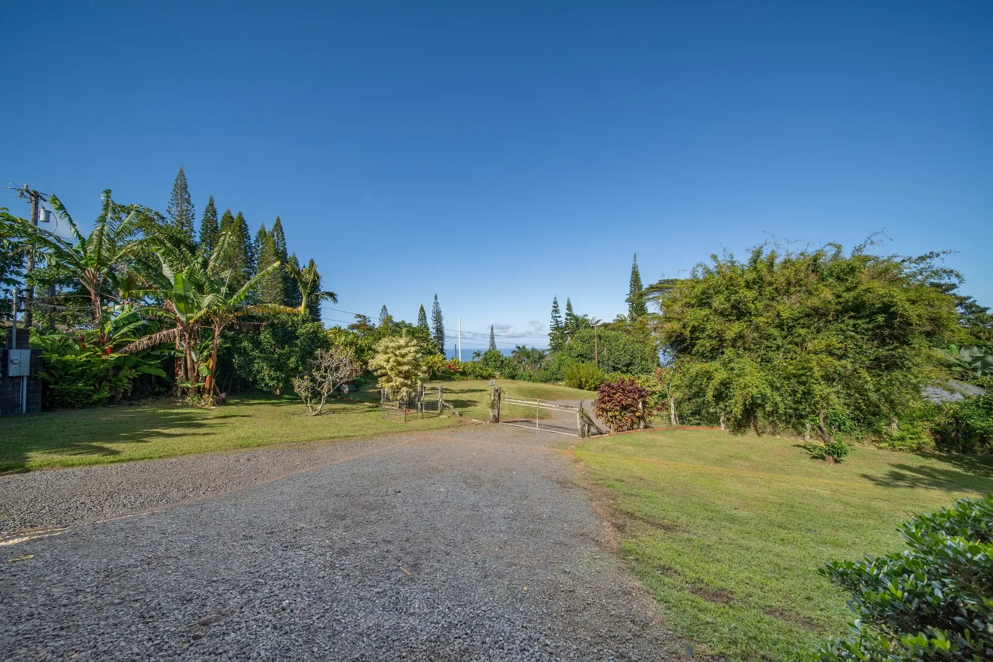 8040 Hana Hwy, Haiku, HI 96708, Haiku-Pauwela, Hawaii, United States. - Photo 33