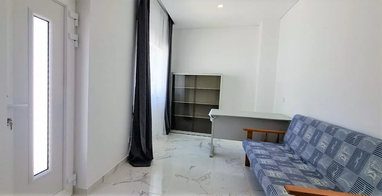 Gallery photo 3