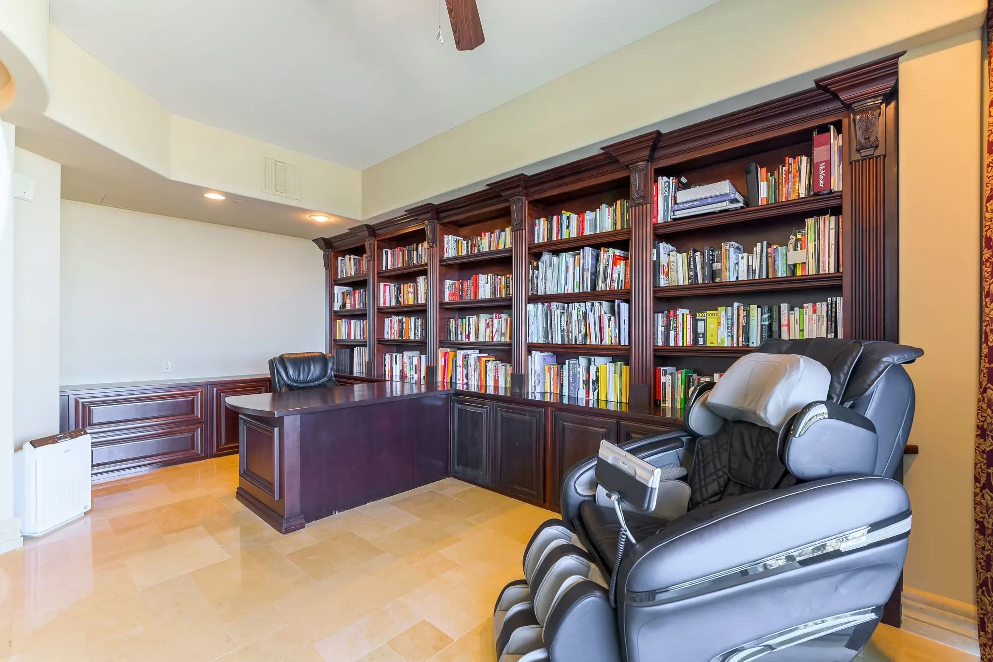 9101 Alta Drive #301, Las Vegas, NV 89145, Las Vegas, Nevada, United States. - Photo 18