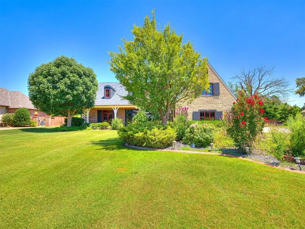 3724 Stagmoor Road, Edmond, OK 73034, Edmond, Oklahoma, United States. - Photo 36