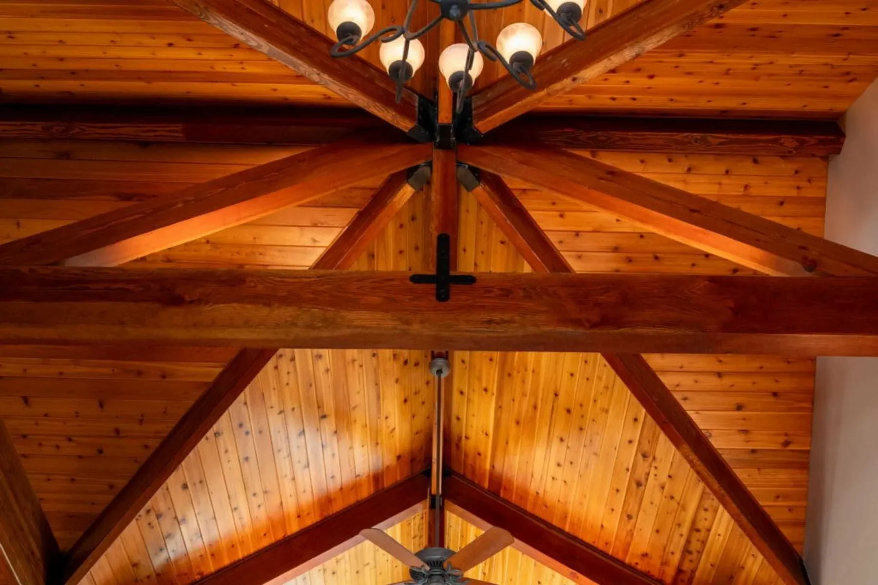 16921 Lady Caroline Drive , Sisters, OR 97759, Sisters, Oregon, United States. - Photo 8