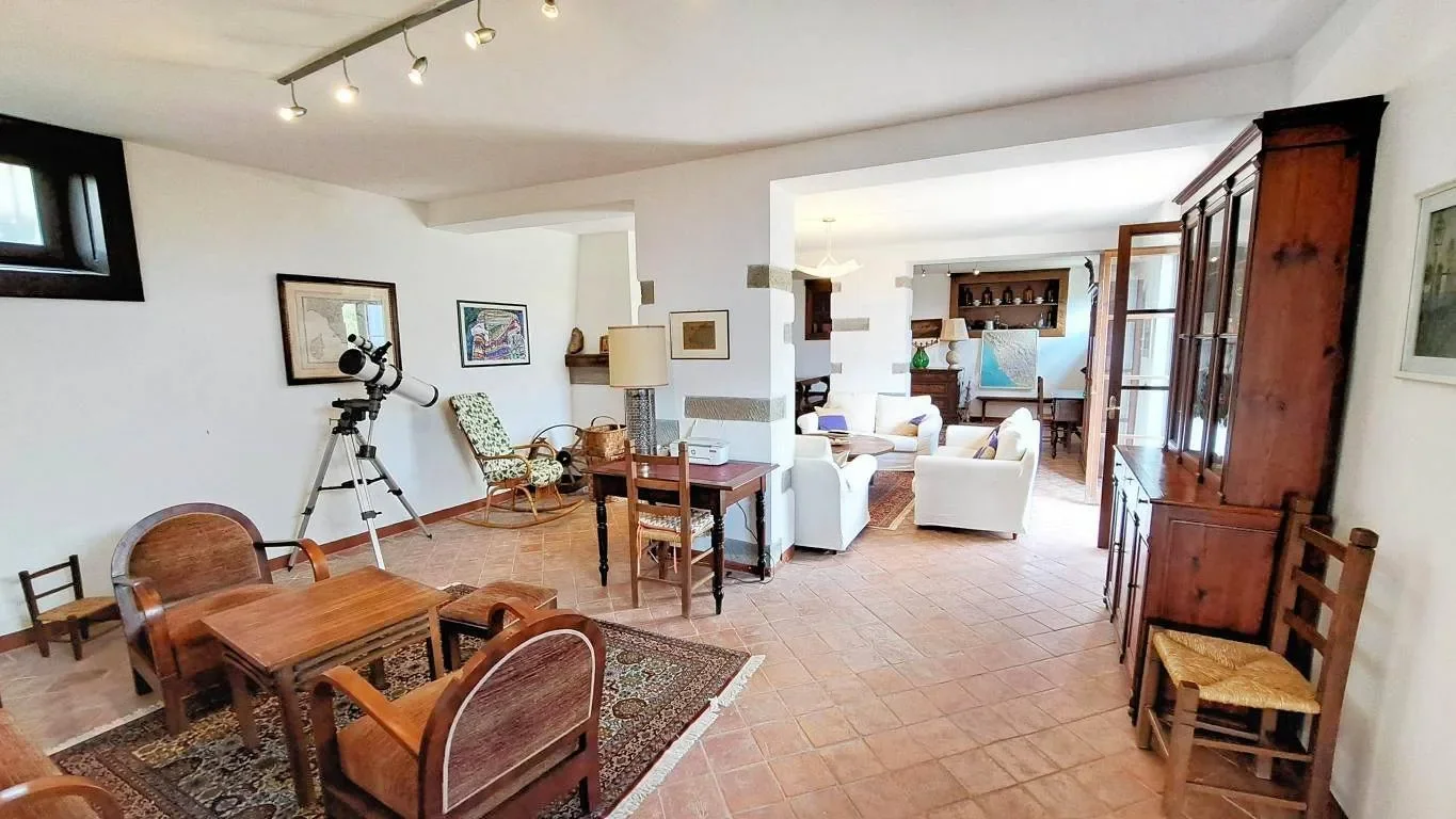 Gallery photo 3