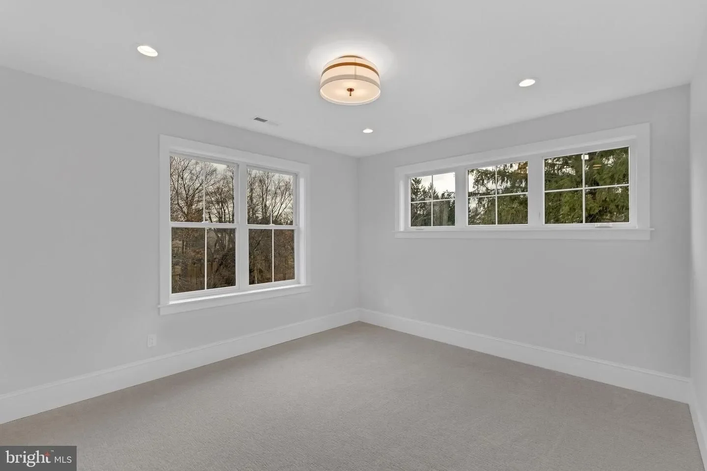 Gallery photo 8