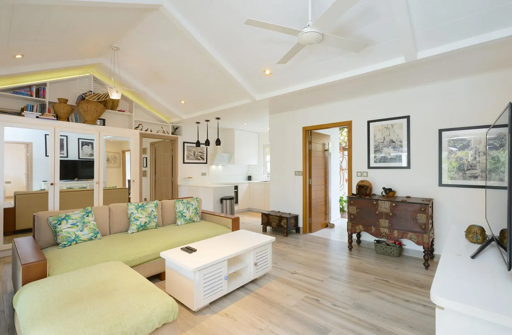 Gallery photo 1