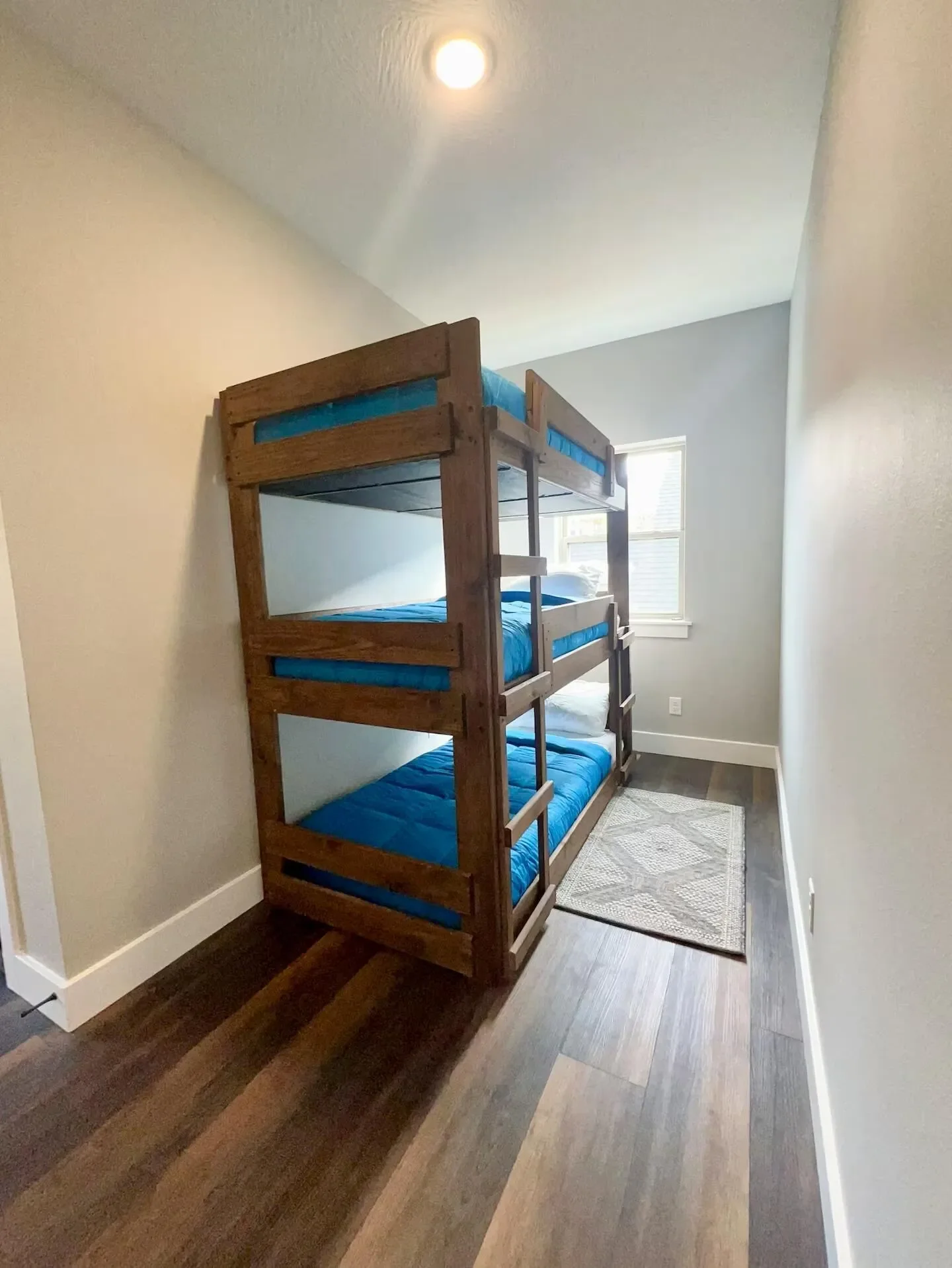 Gallery photo 6