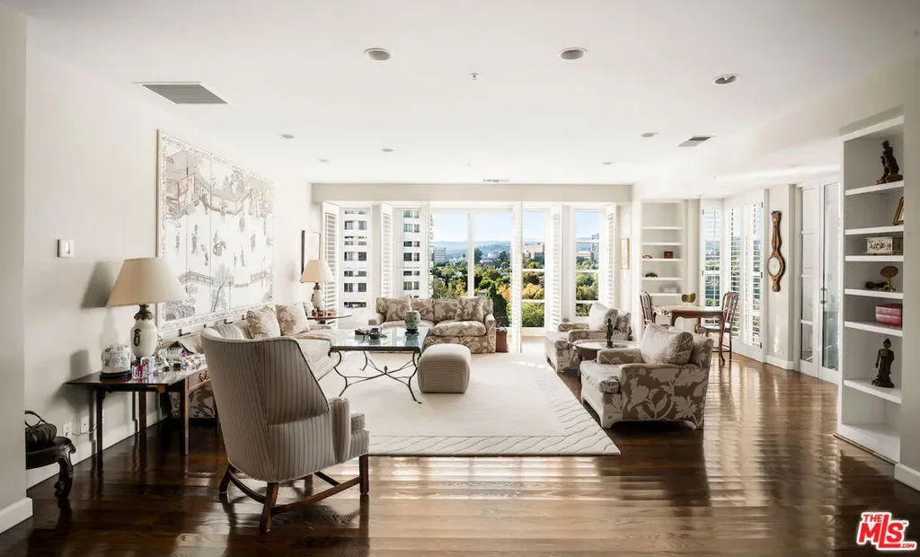10580 Wilshire Boulevard 45, Los Angeles, California, United States. - Photo 23