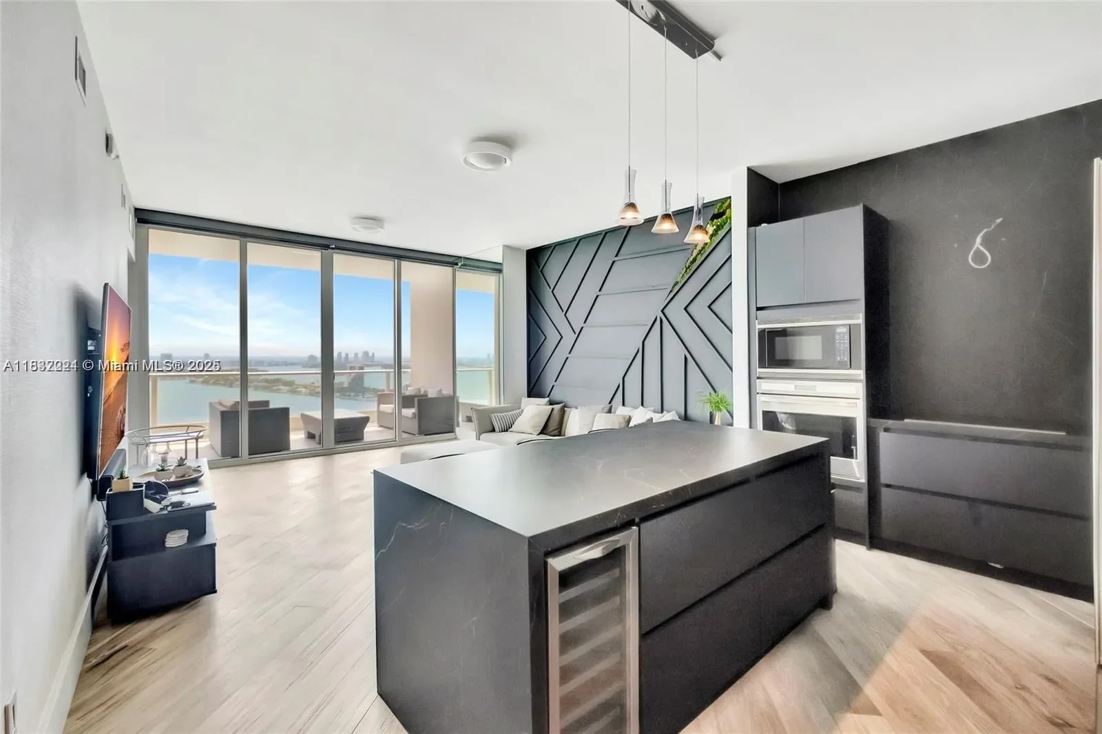 2020 N Bayshore Dr 3408, Miami, Florida, United States. - Photo 6