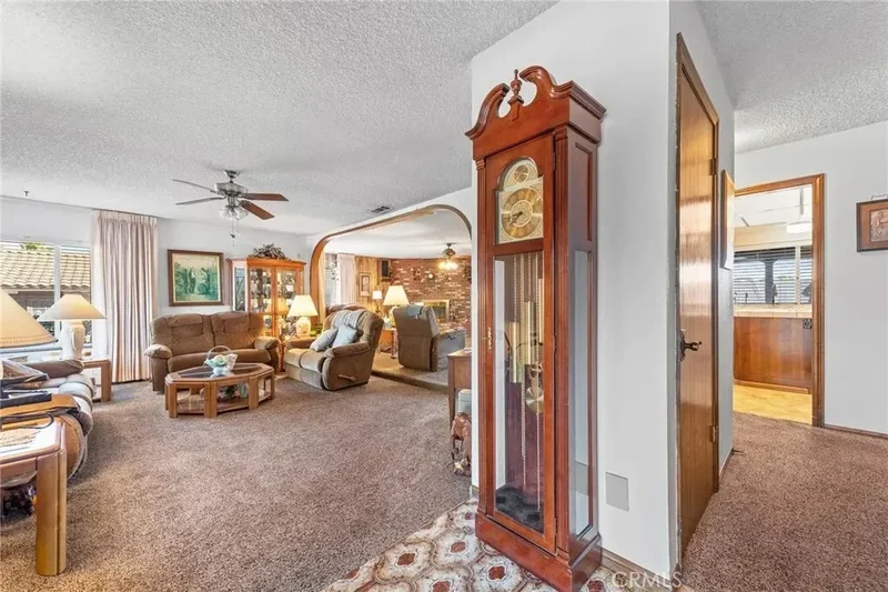 18200 Van Buren, Riverside, California, United States. - Photo 16