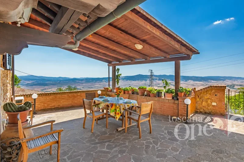 Farmhouse Semi-detached property on sale - Volterra (PI)