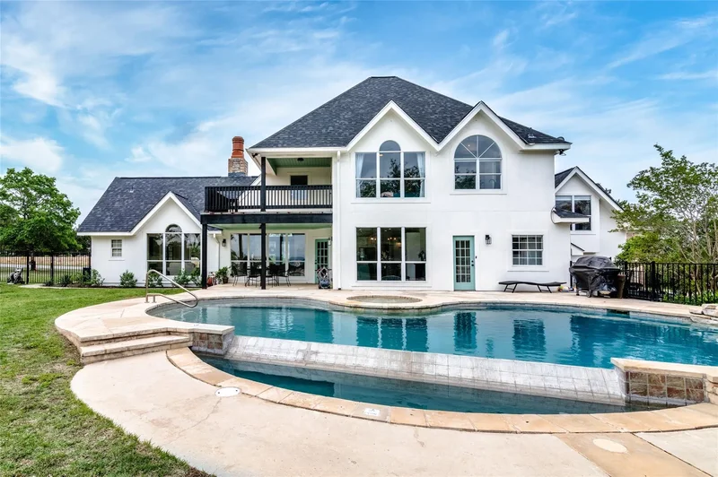 31 W VALLEY SPRINGS RD, Wimberley, Texas, United States. - Photo 34