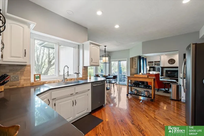 802 N Fillmore Street, Papillion, NE 68046, Papillion, Nebraska, United States. - Photo 15