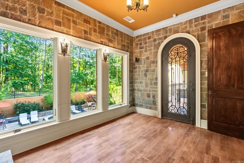 31 Cravache Court, Little Rock, AR 72223, Little Rock, Arkansas, United States. - Photo 6