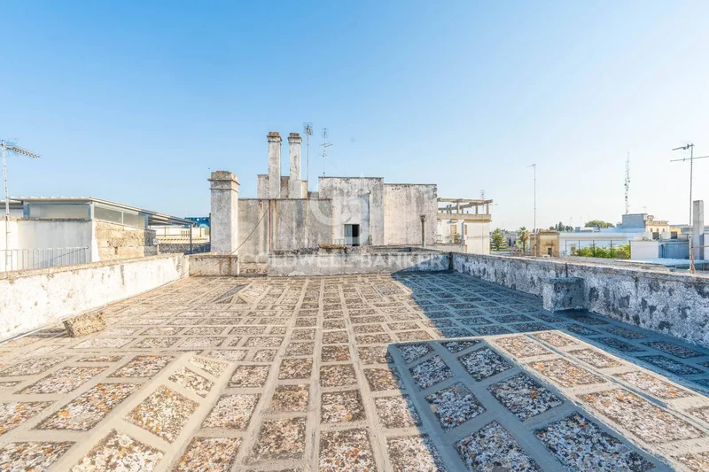 Aradeo Viale della Repubblica, Aradeo, Apulia, Italy. - Photo 12
