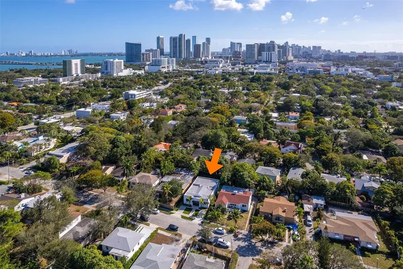 120 NE 49th St, Miami, Florida, United States. - Photo 26