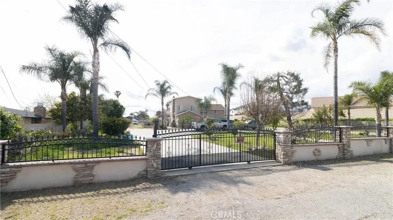 9408 Poplar Avenue, Fontana, California, United States. - Photo 42