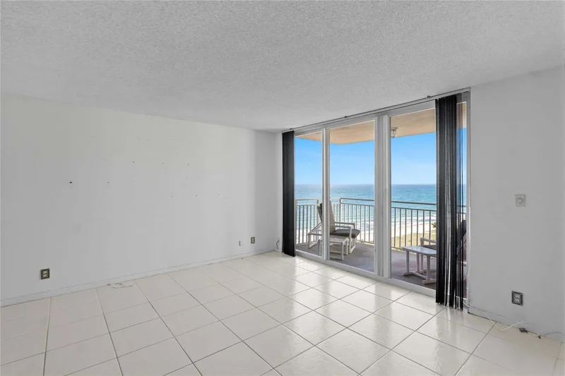 5200 N Ocean Blvd #1207B, Lauderdale By The Sea, FL 33308, Fort Lauderdale, Florida, United States. - Photo 4