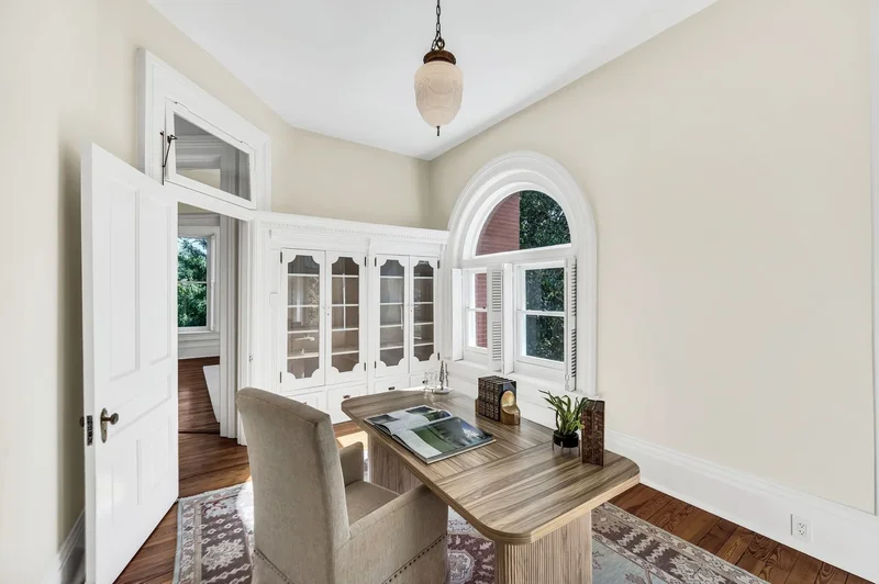 932 W Main St , Franklin, TN 37064, Franklin, Tennessee, United States. - Photo 54