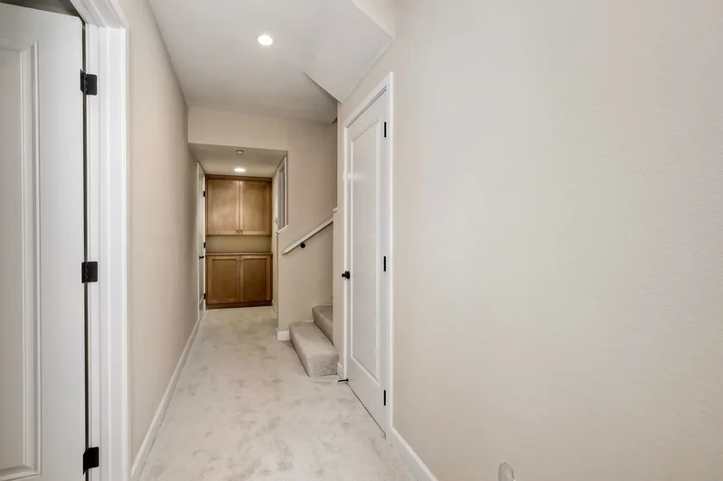 543 Laguna Drive , Carlsbad, CA 92008, Carlsbad, California, United States. - Photo 3