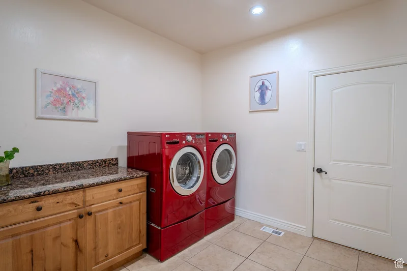 161 W SWEETBRIAR LN, Saratoga Springs, Utah, United States. - Photo 24
