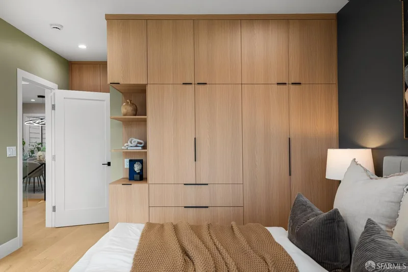 1047 Plymouth, San Francisco, CA 94112, San Francisco, California, United States. - Photo 38