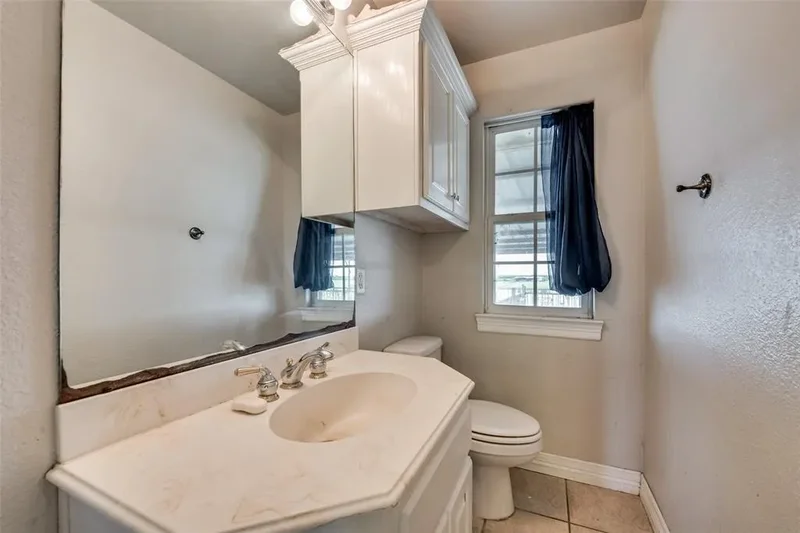 5646 N US Highway 69, Celeste, Texas, United States. - Photo 21