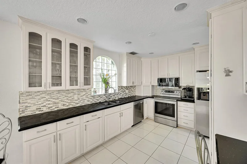 3568 Admirals Way, Delray Beach, Florida, United States. - Photo 18