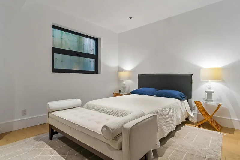 1308 Greenoaks Dr, Mississauga, ON L5J 3A5, Canada, Mississauga, Ontario, Canada. - Photo 35
