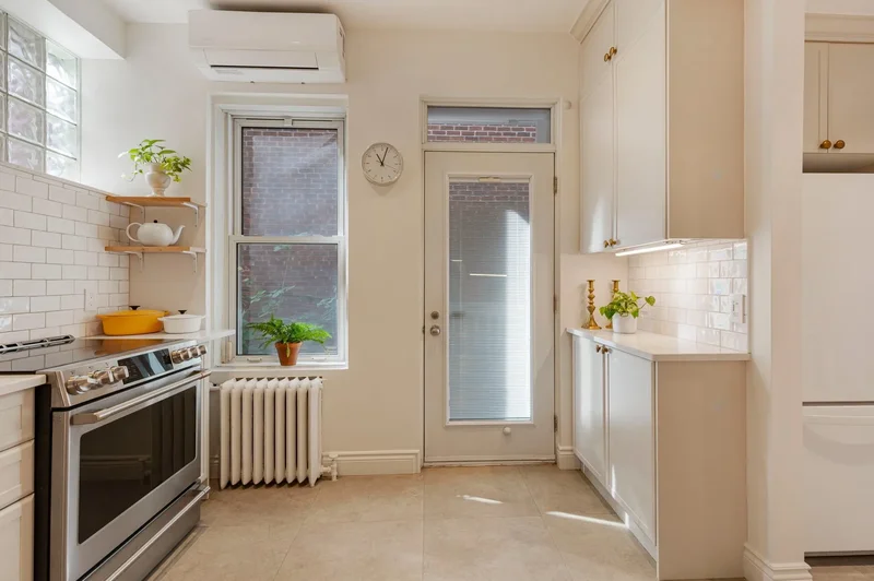 704A Av. Champagneur, Montréal, Quebec, Canada. - Photo 15