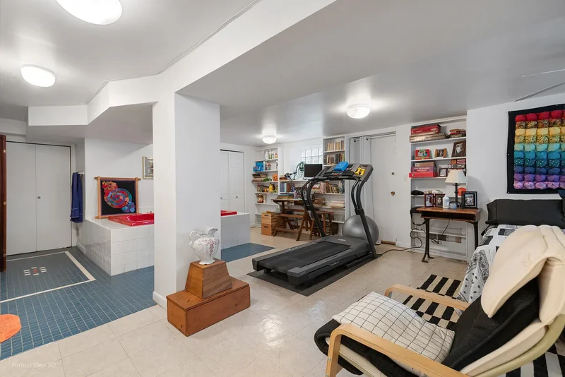 5319 S Maryland Avenue, Chicago, IL 60615, Chicago, Illinois, United States. - Photo 18