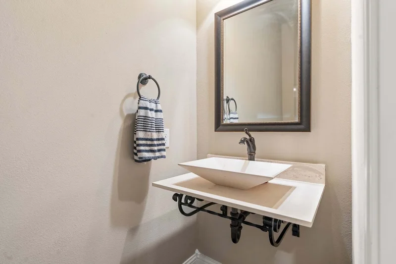 2118 Barton Woods Boulevard, Conroe, TX 77301, Conroe, Texas, United States. - Photo 24