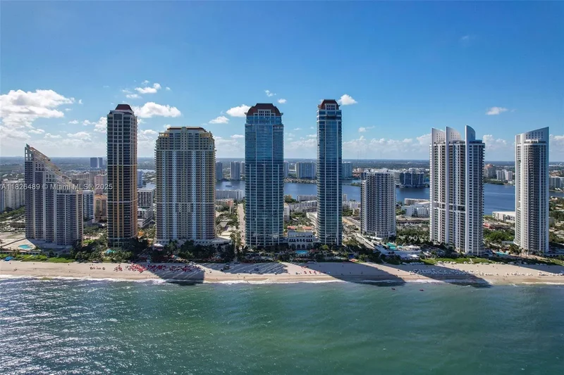17901 Collins Ave 3003, Golden Beach, Florida, United States. - Photo 8