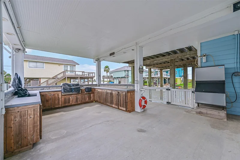 16611 Pompano Way, Galveston, Texas, United States. - Photo 36