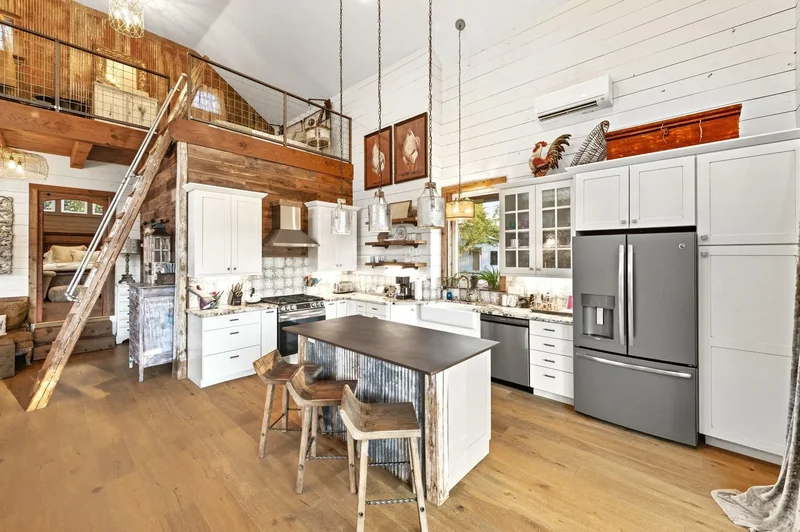 1910 Sandy Point RD, Wimberley, Texas, United States. - Photo 32