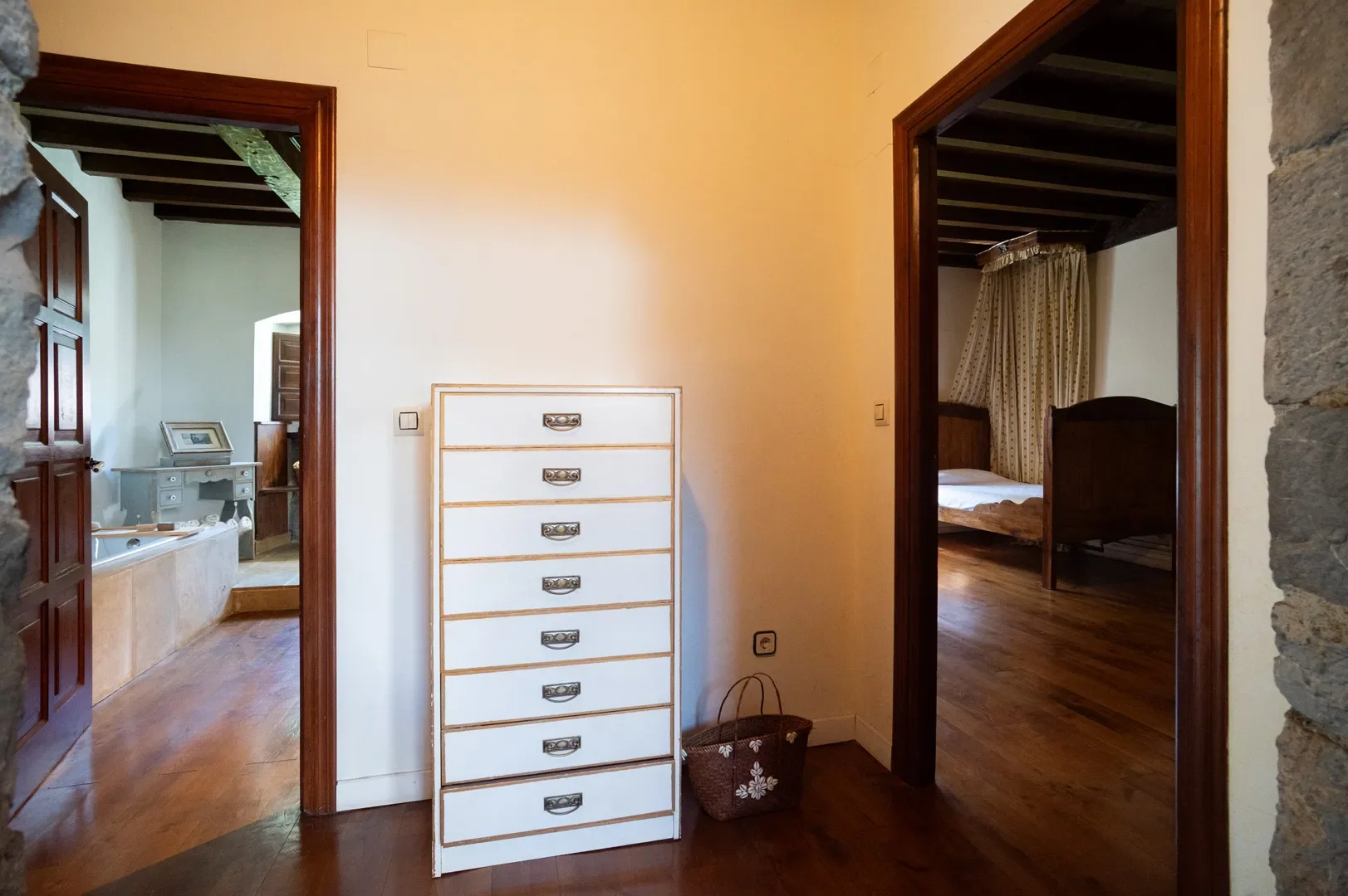 Gallery photo 4