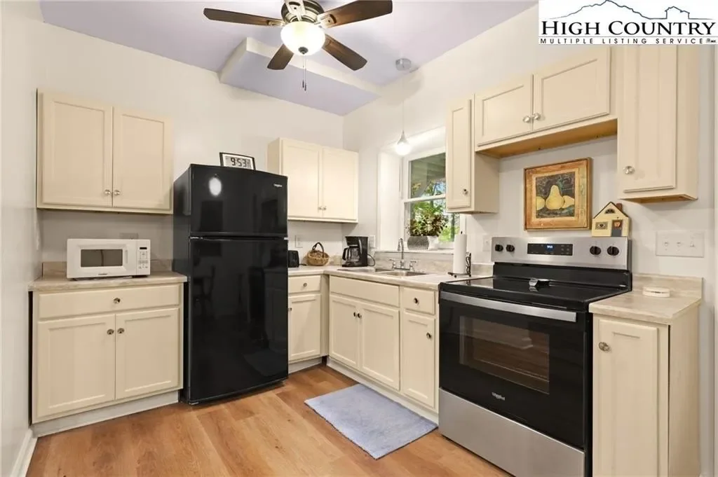 357 Kalmia Lane, Boone, NC 28607, Boone, North Carolina, United States. - Photo 28