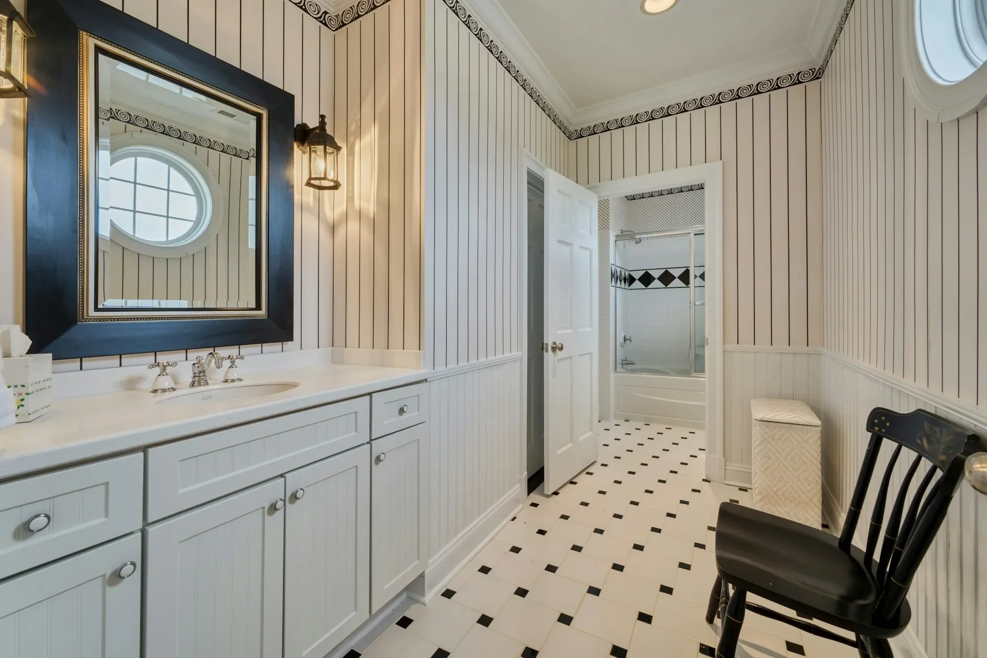 899 Earle Road , Charles Town, WV 25414, Ranson, West Virginia, United States. - Photo 43