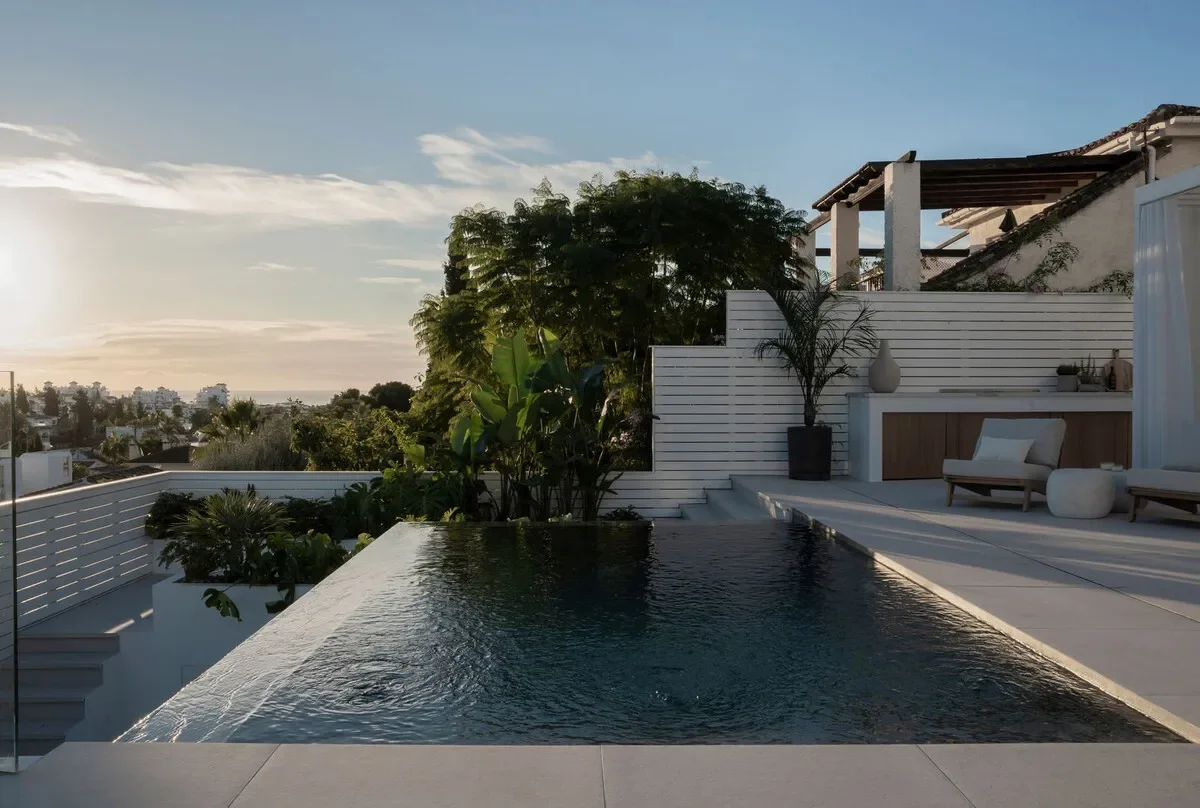 Costa del Sol, Nueva Andalucía, Málaga, Nueva Andalucía, Puerto Banus, Marbella, Spain. - Photo 9