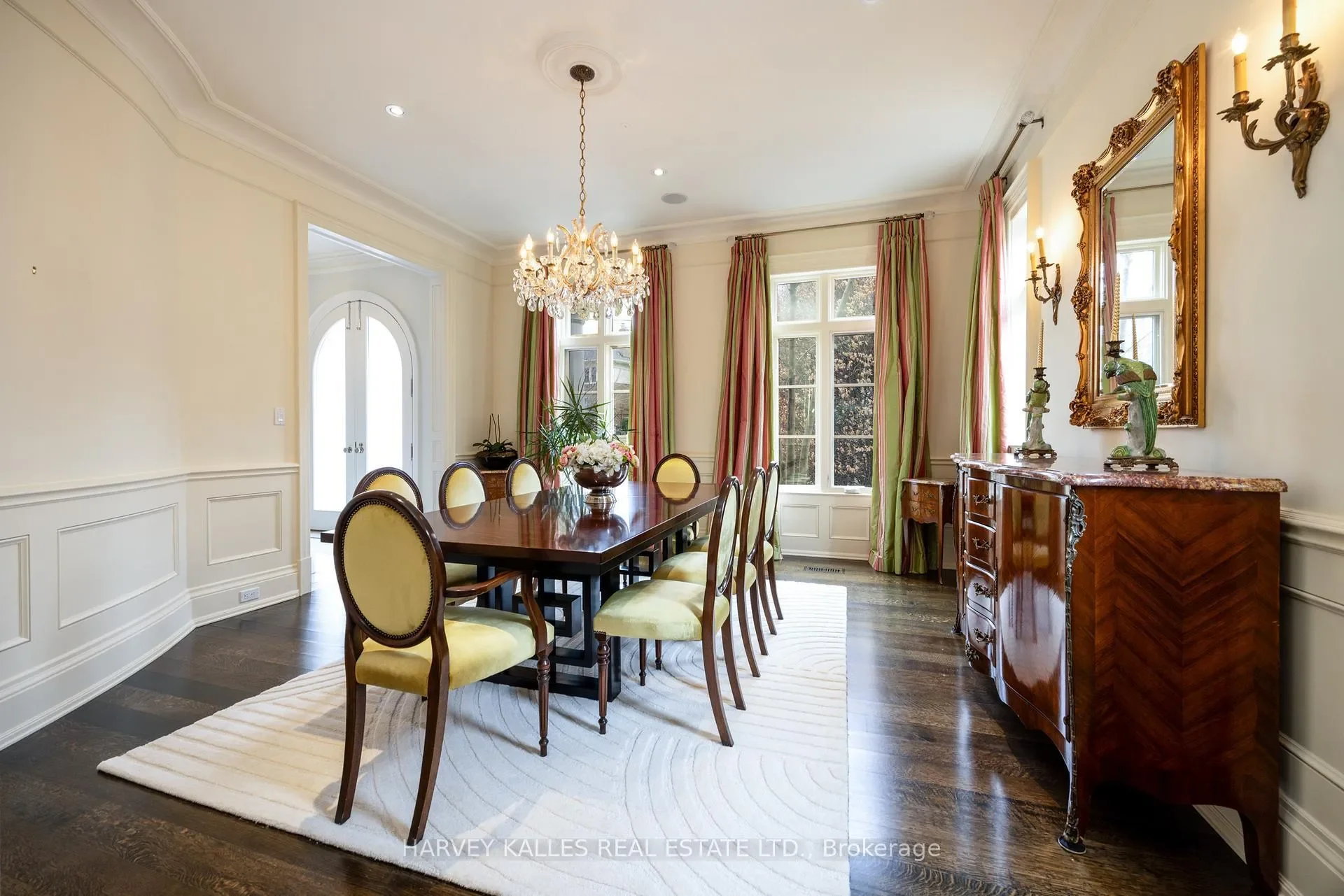 Gallery photo 10